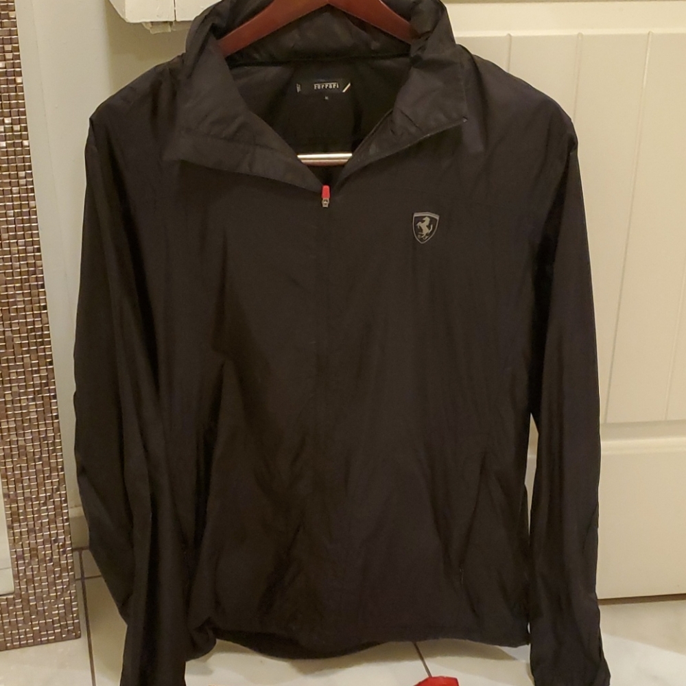 Genuine Ferrari Jacket windbreaker Maranello